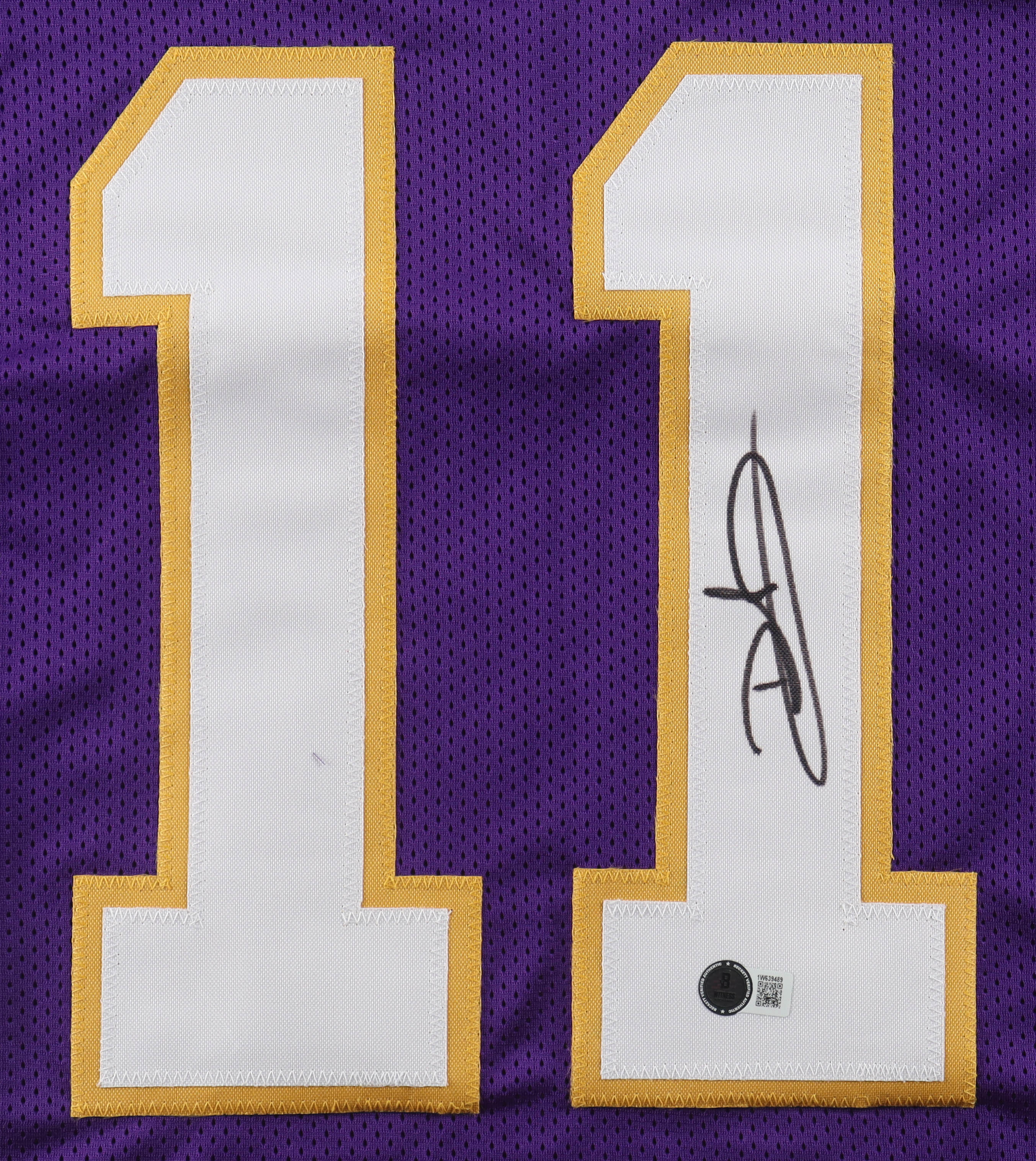 Daunte Culpepper Signed Jersey (Beckett) at PristineAuction.com Daunte Culpepper Signed Jersey (Beckett) at PristineAuction.com