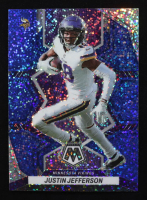 Justin Jefferson 2022 Panini Mosaic Prizms Blue Sparkle #129 at PristineAuction.com