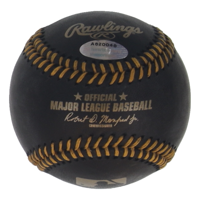 Frank Thomas Signed OML Black Leather Baseball (Schwartz) at PristineAuction.com Frank Thomas Signed OML Black Leather Baseball (Schwartz) at PristineAuction.com