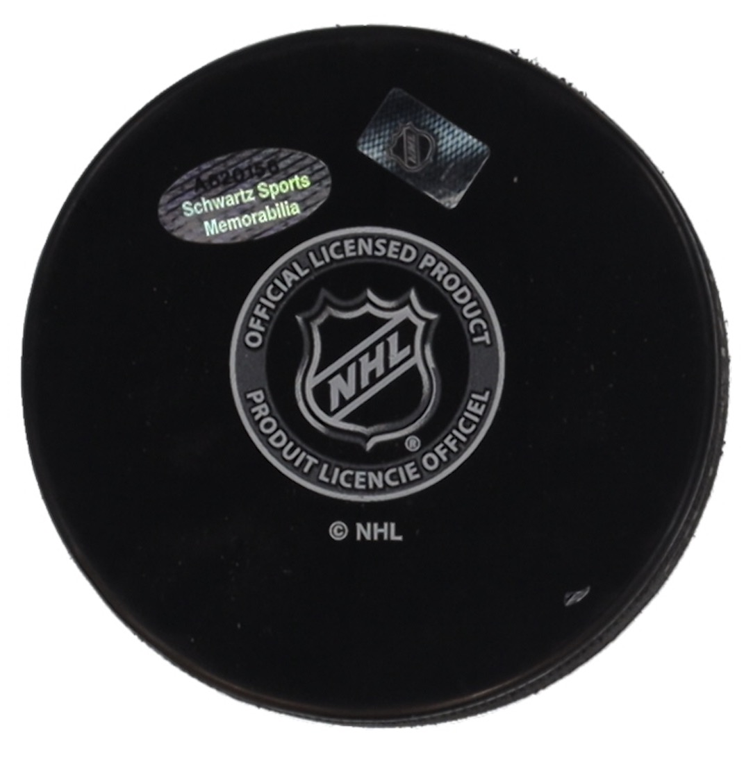 Phil Esposito Signed Bruins Logo Hockey Puck (Schwartz) at PristineAuction.com Phil Esposito Signed Bruins Logo Hockey Puck (Schwartz) at PristineAuction.com