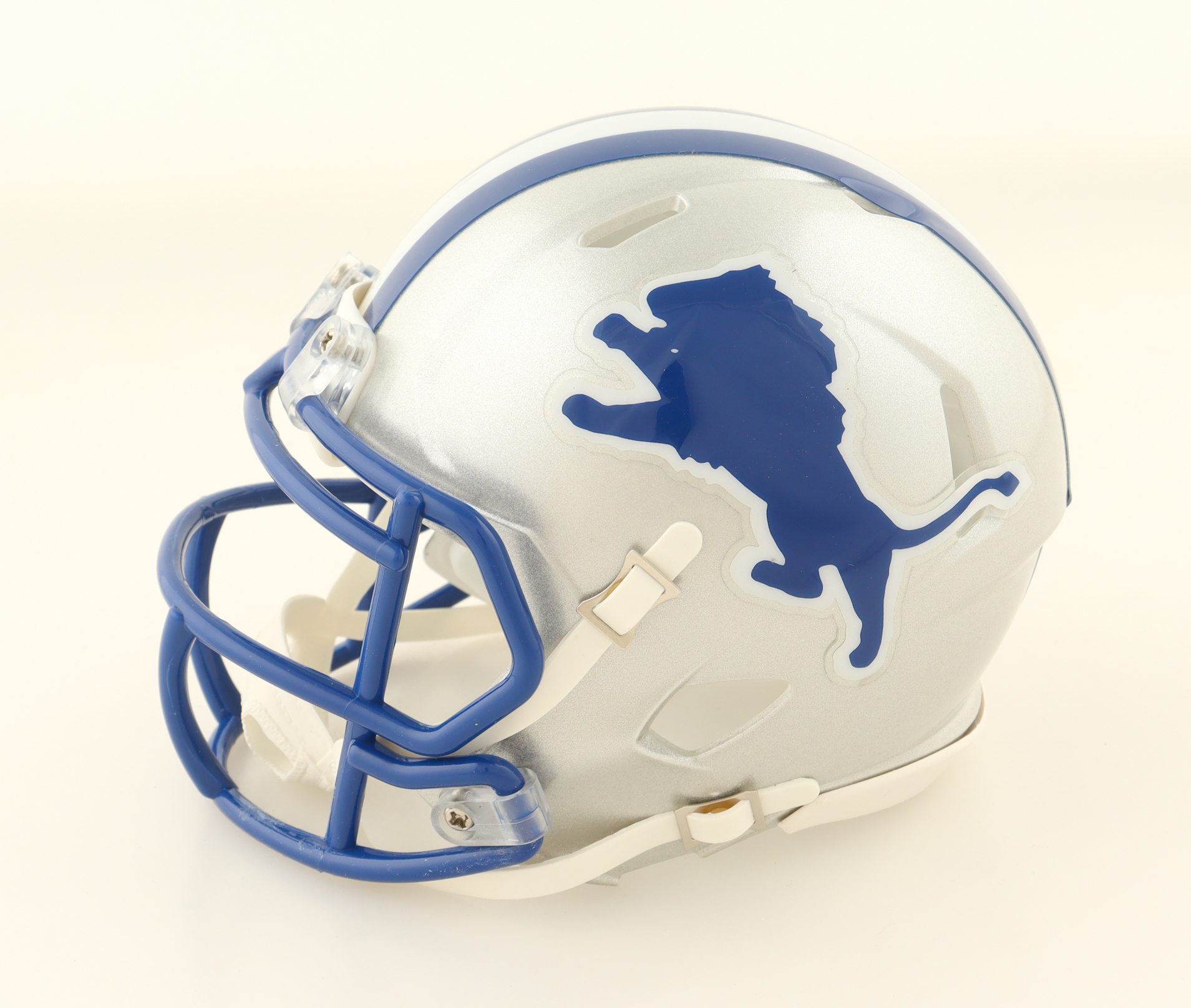 Ndamukong Suh Signed Lions Speed Mini Helmet (Beckett) at PristineAuction.com Ndamukong Suh Signed Lions Speed Mini Helmet (Beckett) at PristineAuction.com