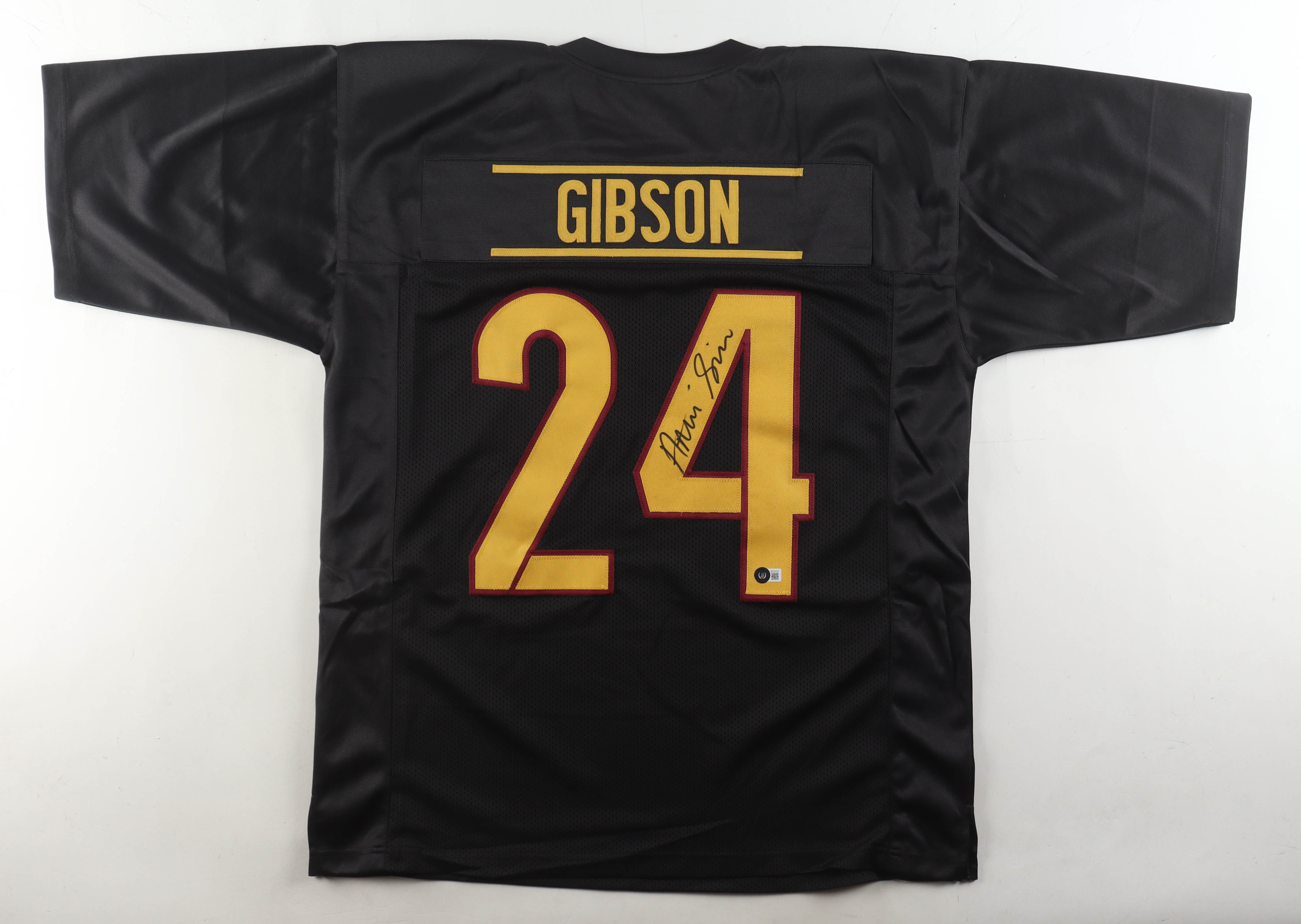 Antonio Gibson Signed Jersey (Beckett) at PristineAuction.com Antonio Gibson Signed Jersey (Beckett) at PristineAuction.com