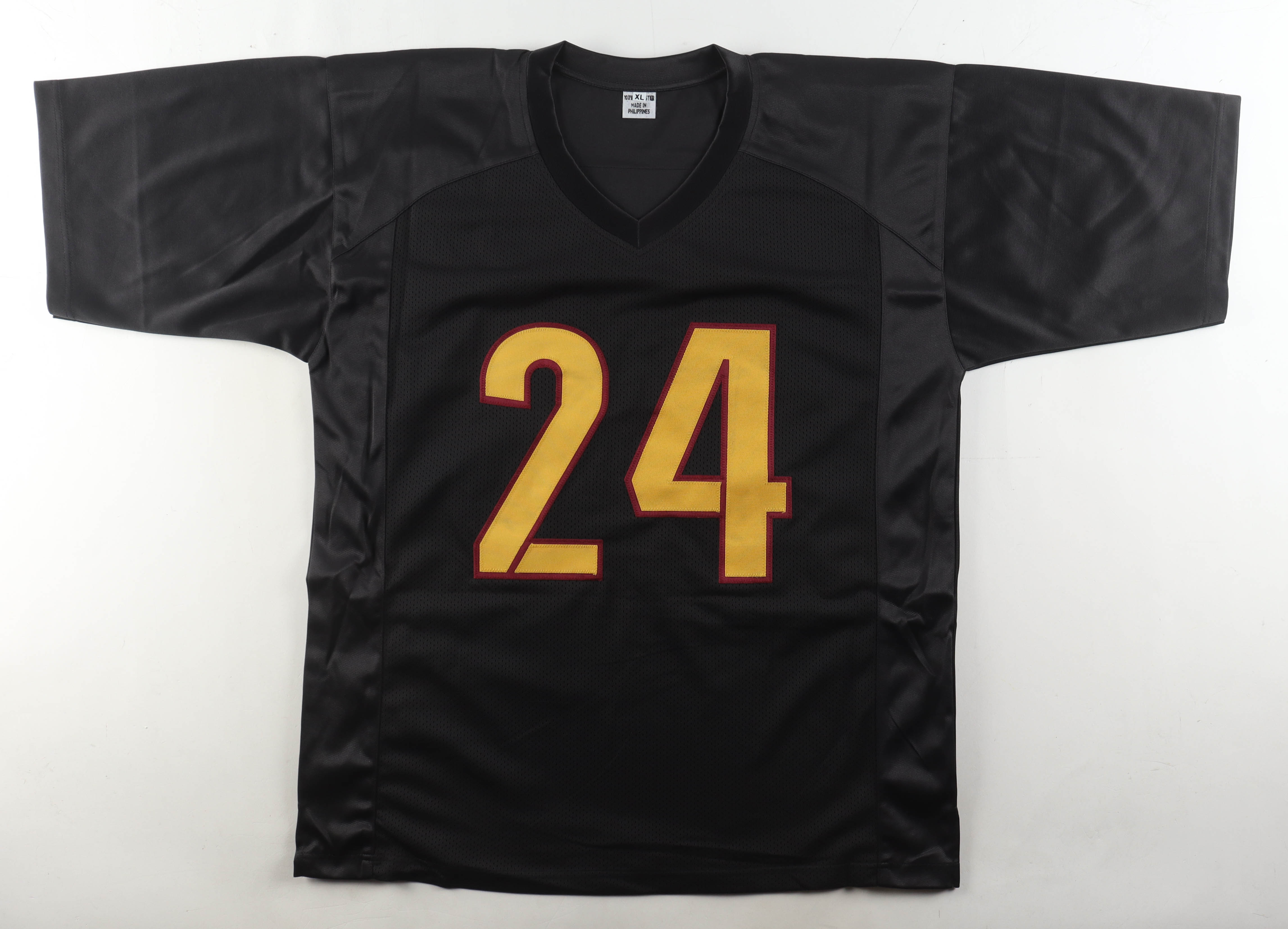 Antonio Gibson Signed Jersey (Beckett) at PristineAuction.com Antonio Gibson Signed Jersey (Beckett) at PristineAuction.com