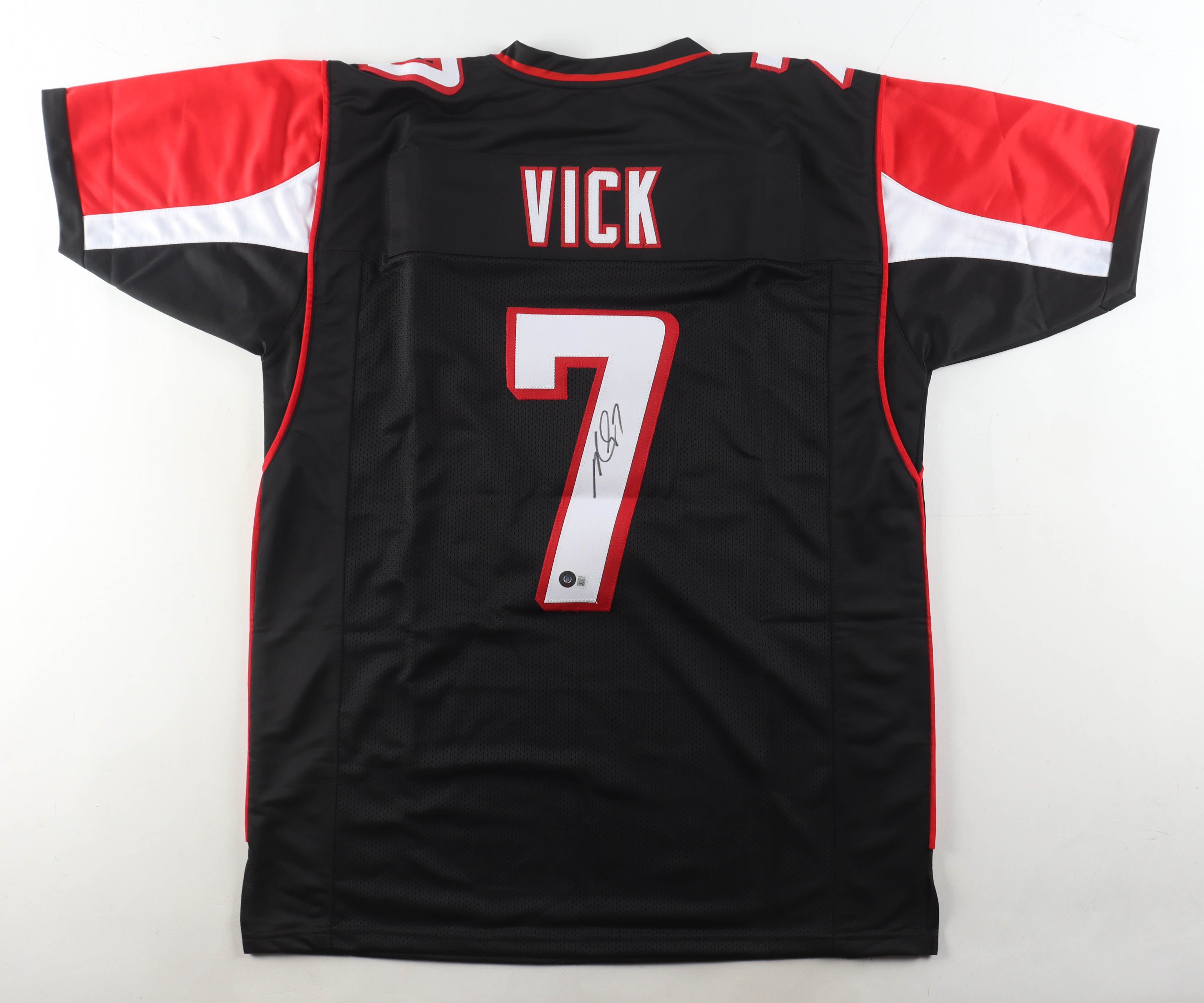 Michael Vick Signed Jersey (Beckett) at PristineAuction.com Michael Vick Signed Jersey (Beckett) at PristineAuction.com