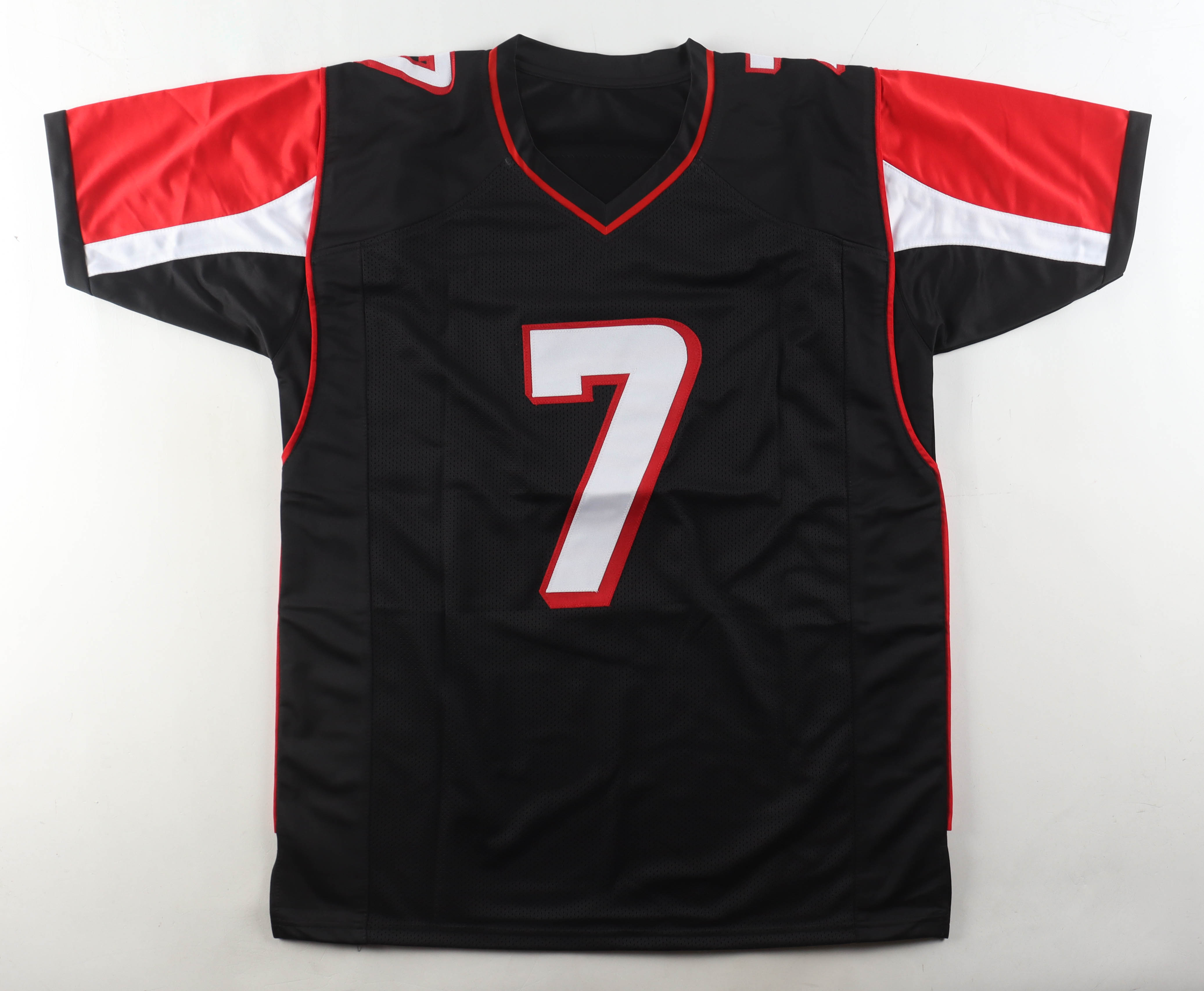 Michael Vick Signed Jersey (Beckett) at PristineAuction.com Michael Vick Signed Jersey (Beckett) at PristineAuction.com