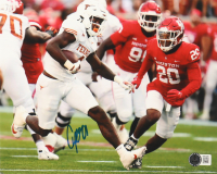 CJ Baxter Signed Texas Longhorns 8x10 Photo (Beckett) at PristineAuction.com