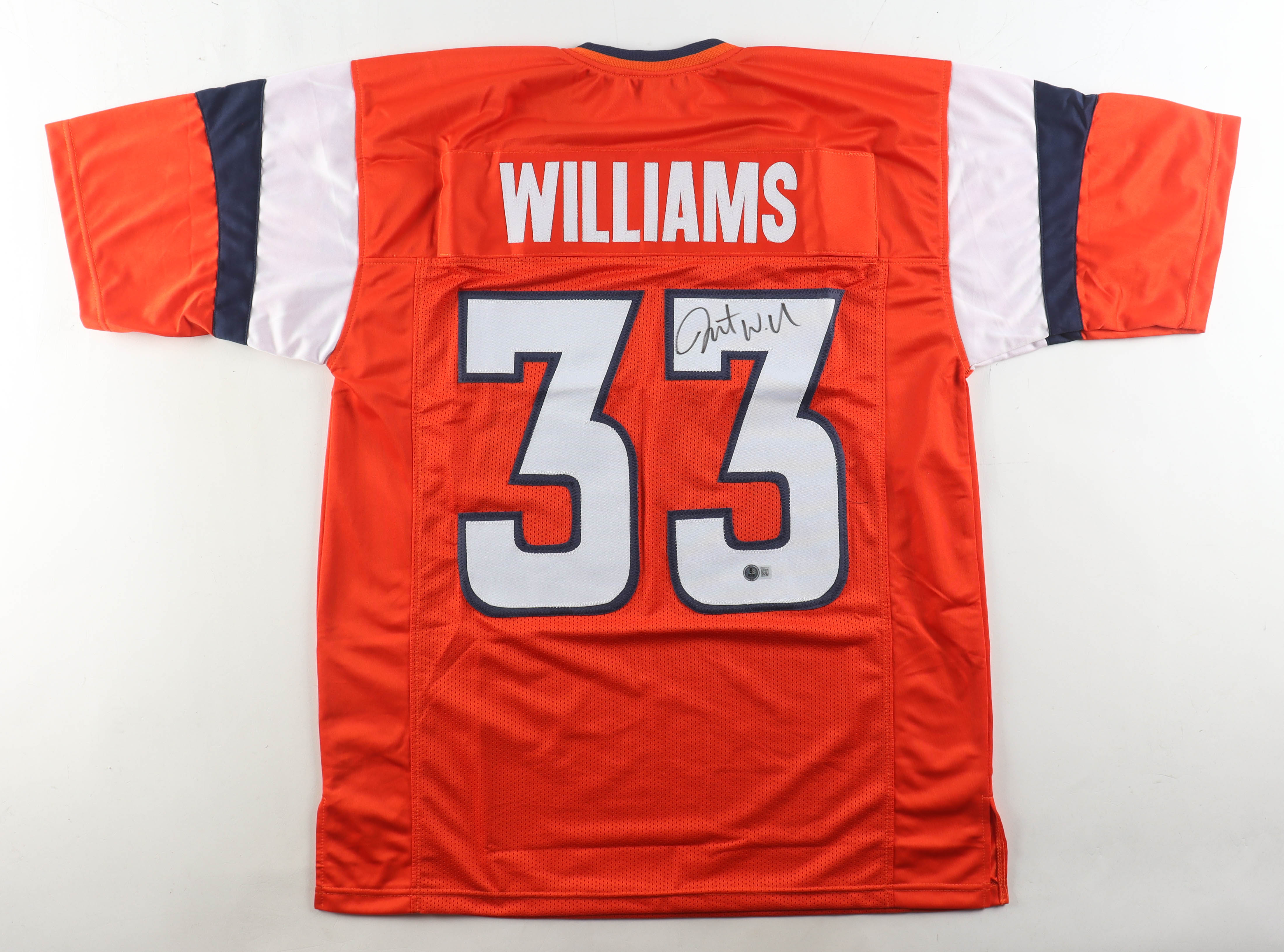 Javonte Williams Signed Jersey (Beckett) at PristineAuction.com Javonte Williams Signed Jersey (Beckett) at PristineAuction.com