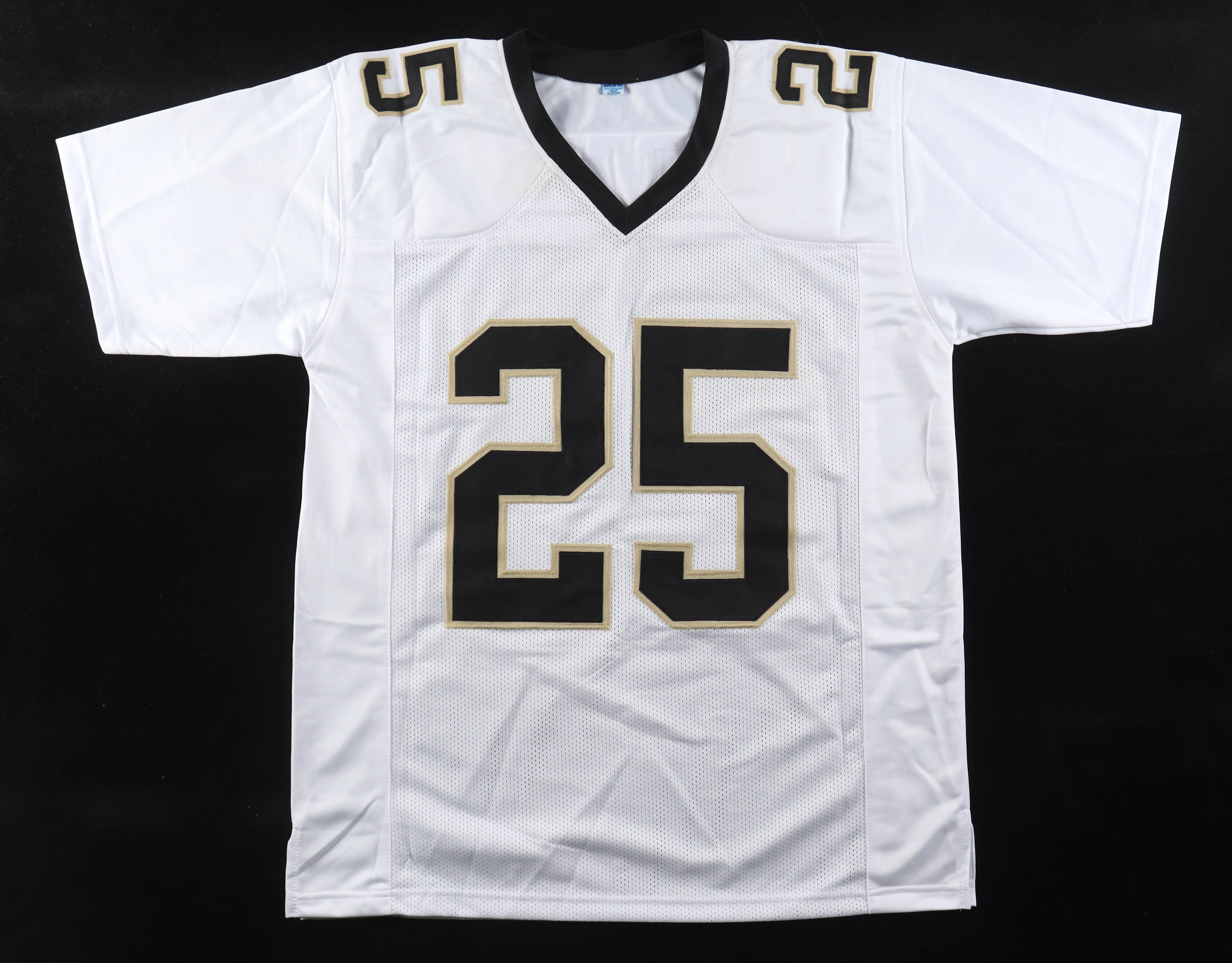 Kendre Miller Signed Jersey (OKAuthentics) at PristineAuction.com Kendre Miller Signed Jersey (OKAuthentics) at PristineAuction.com