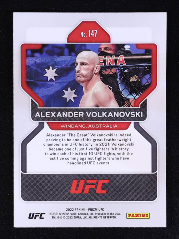 Alexander Volkanovski 2022 Panini Prizm UFC #147 at PristineAuction.com Alexander Volkanovski 2022 Panini Prizm UFC #147 at PristineAuction.com