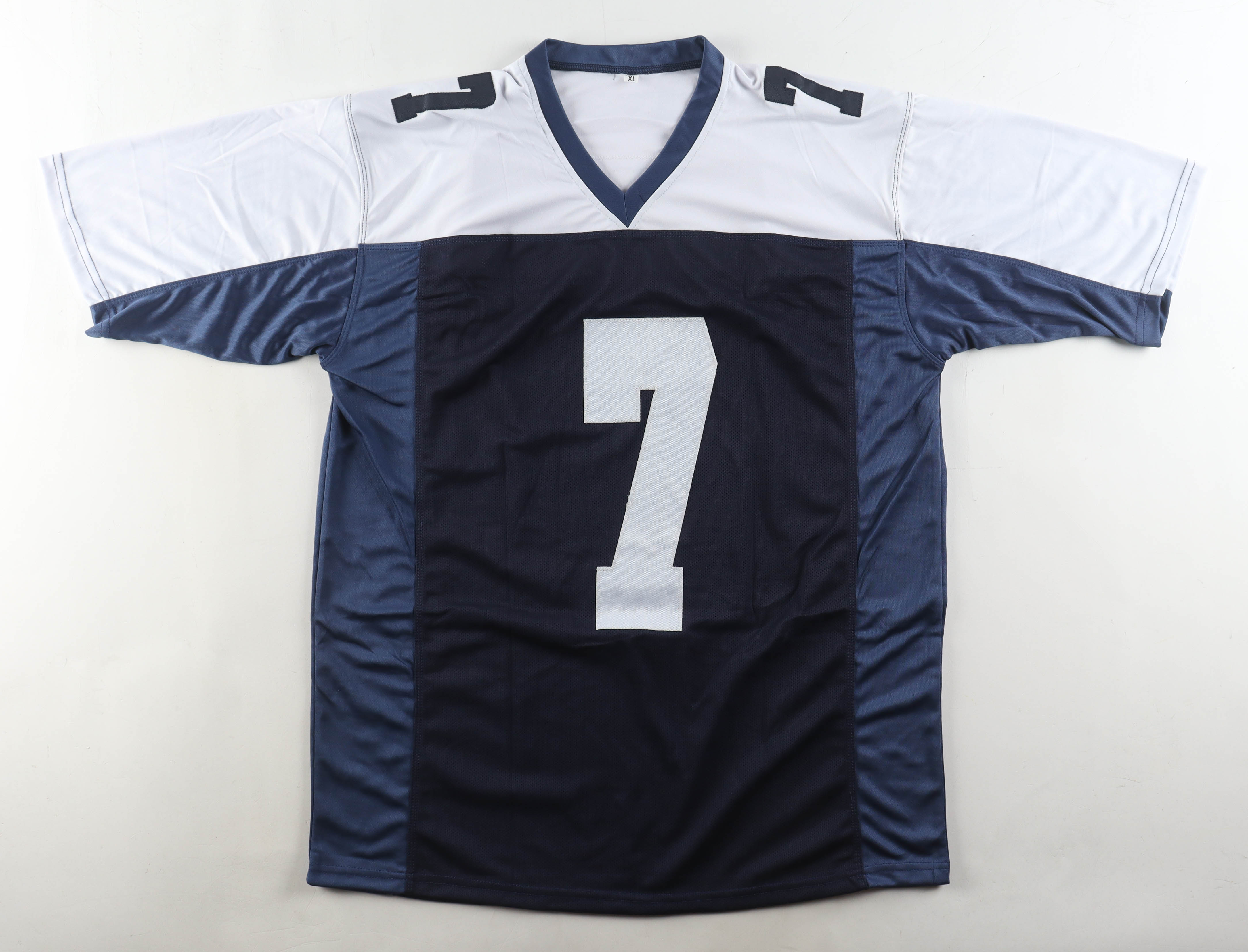 Trevon Diggs Signed Jersey (JSA) at PristineAuction.com Trevon Diggs Signed Jersey (JSA) at PristineAuction.com