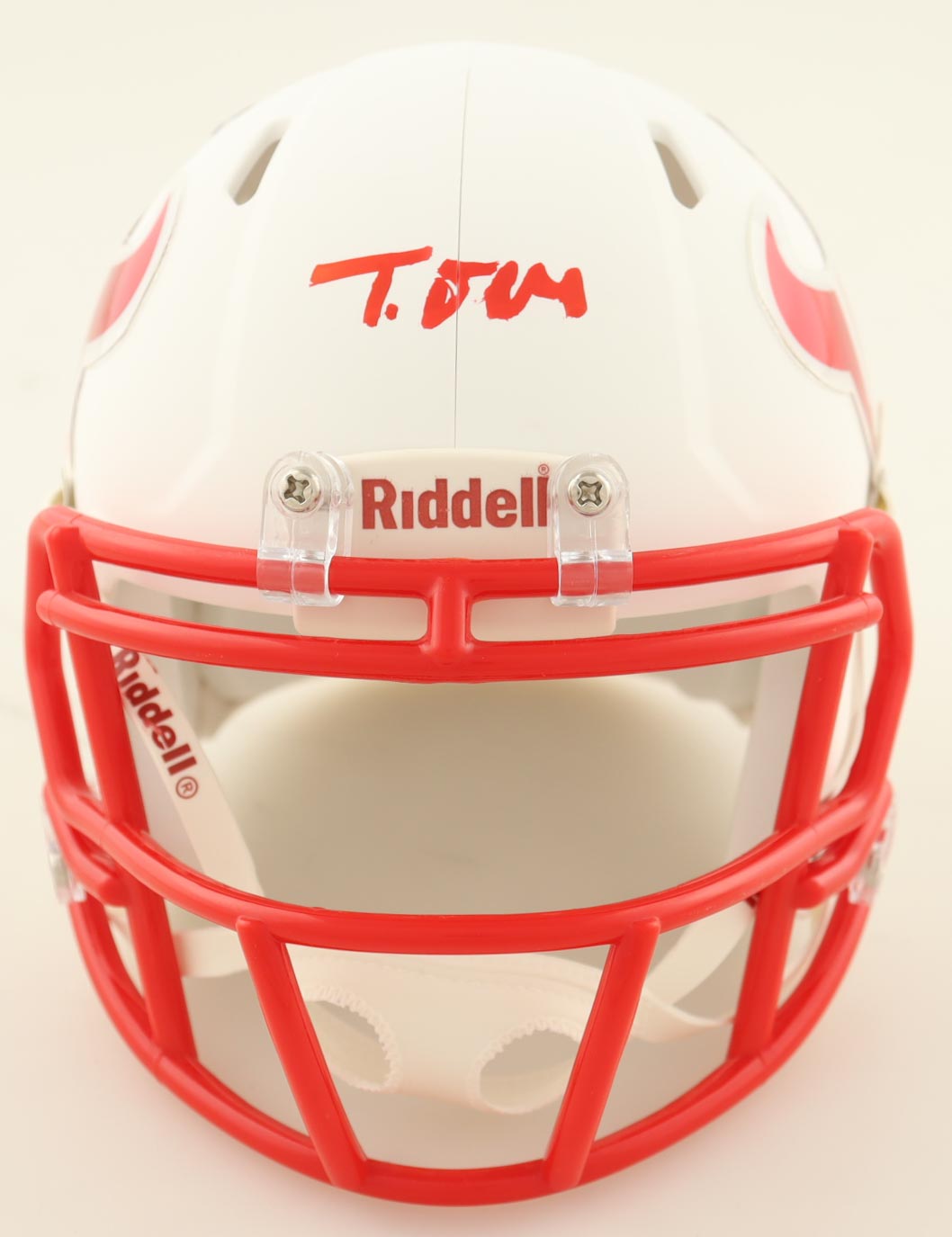 Tank Dell Signed Texans Flat White Alternate Speed Mini Helmet (JSA) at PristineAuction.com Tank Dell Signed Texans Flat White Alternate Speed Mini Helmet (JSA) at PristineAuction.com