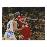 Craig Ehlo Signed Cavaliers 8x10 Photo (AWM) at PristineAuction.com
