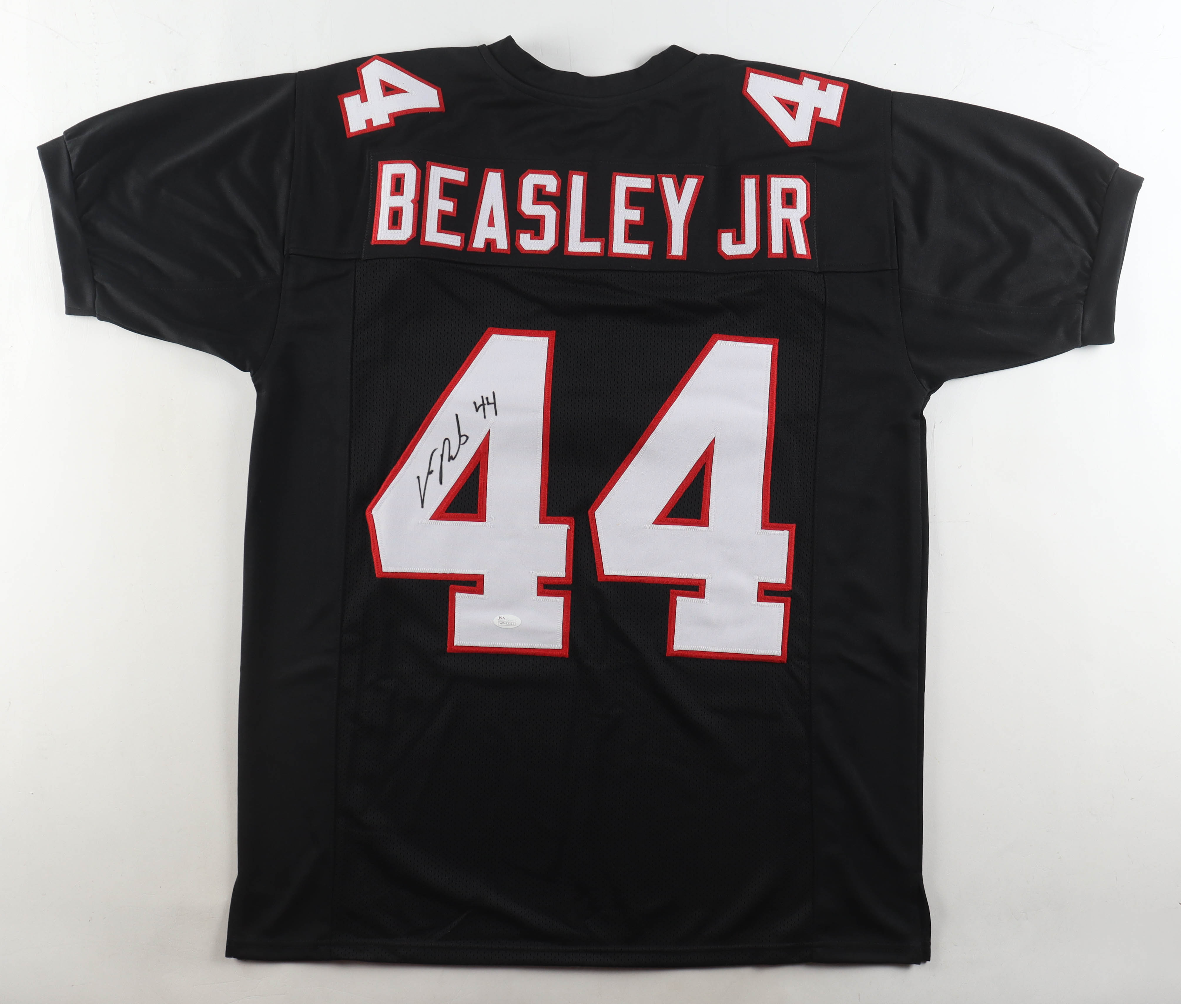 Vic Beasley Jr. Signed Jersey (JSA) at PristineAuction.com Vic Beasley Jr. Signed Jersey (JSA) at PristineAuction.com