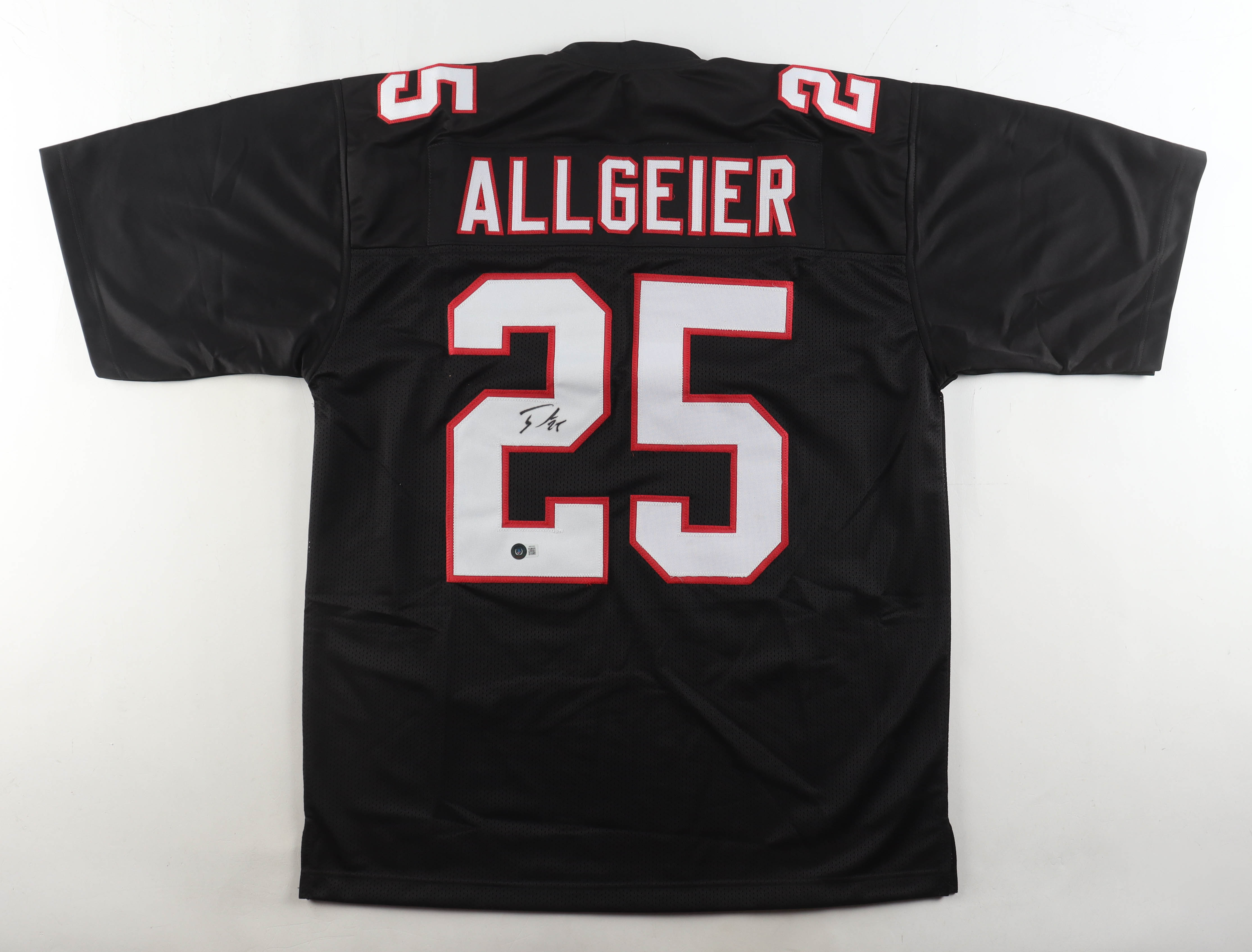 Tyler Allgeier Signed Jersey (Beckett) at PristineAuction.com Tyler Allgeier Signed Jersey (Beckett) at PristineAuction.com