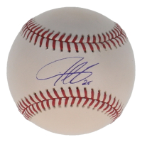 Derrek Lee Signed OML Baseball (Beckett) at PristineAuction.com