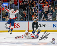 Alexander Ovechkin Signed Capitals 16x20 Photo (Fanatics) at PristineAuction.com