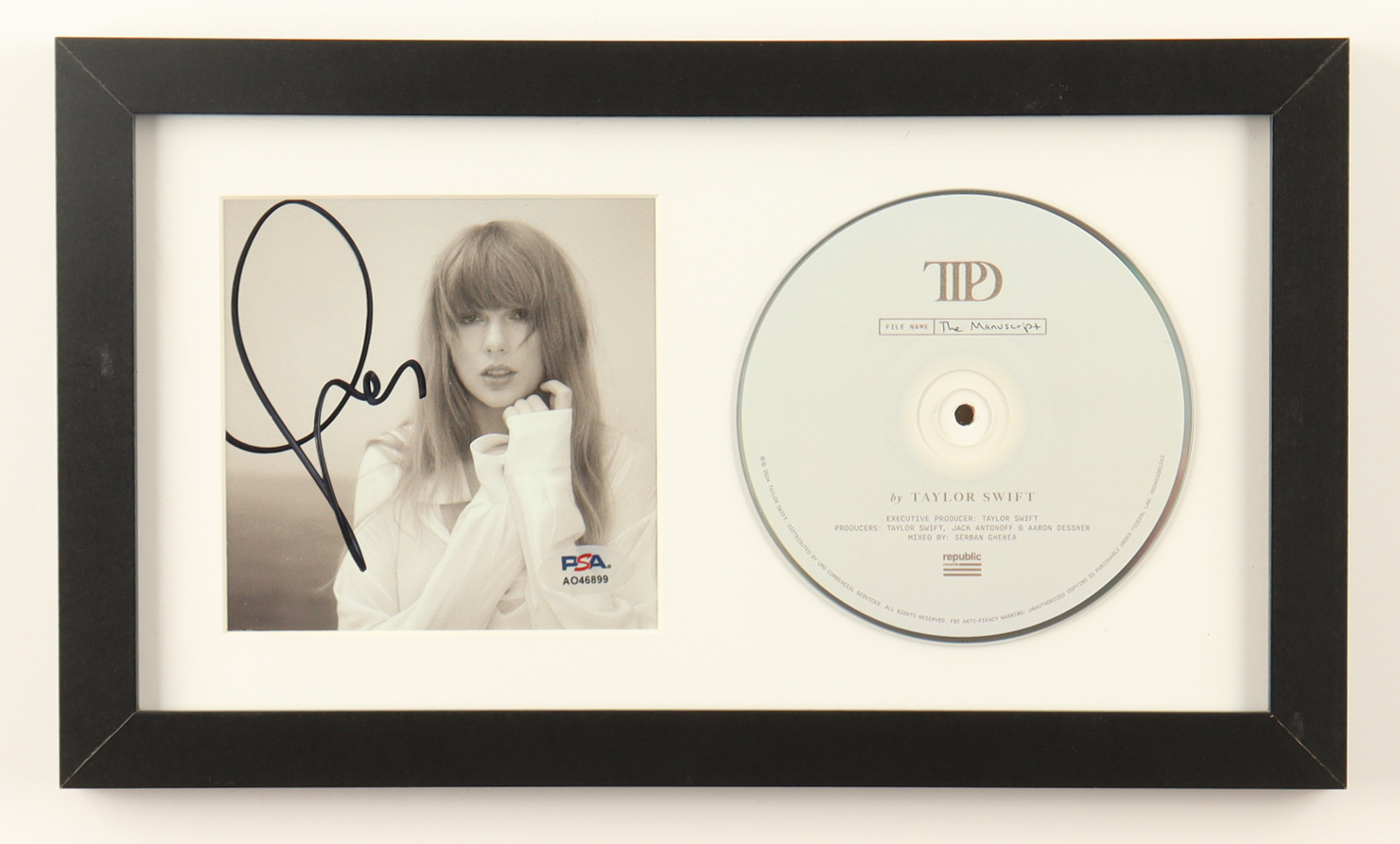 Taylor Swift Signed "The Tortured Poets Department" Custom Framed CD Insert Display (PSA) at PristineAuction.com Taylor Swift Signed "The Tortured Poets Department" Custom Framed CD Insert Display (PSA) at PristineAuction.com