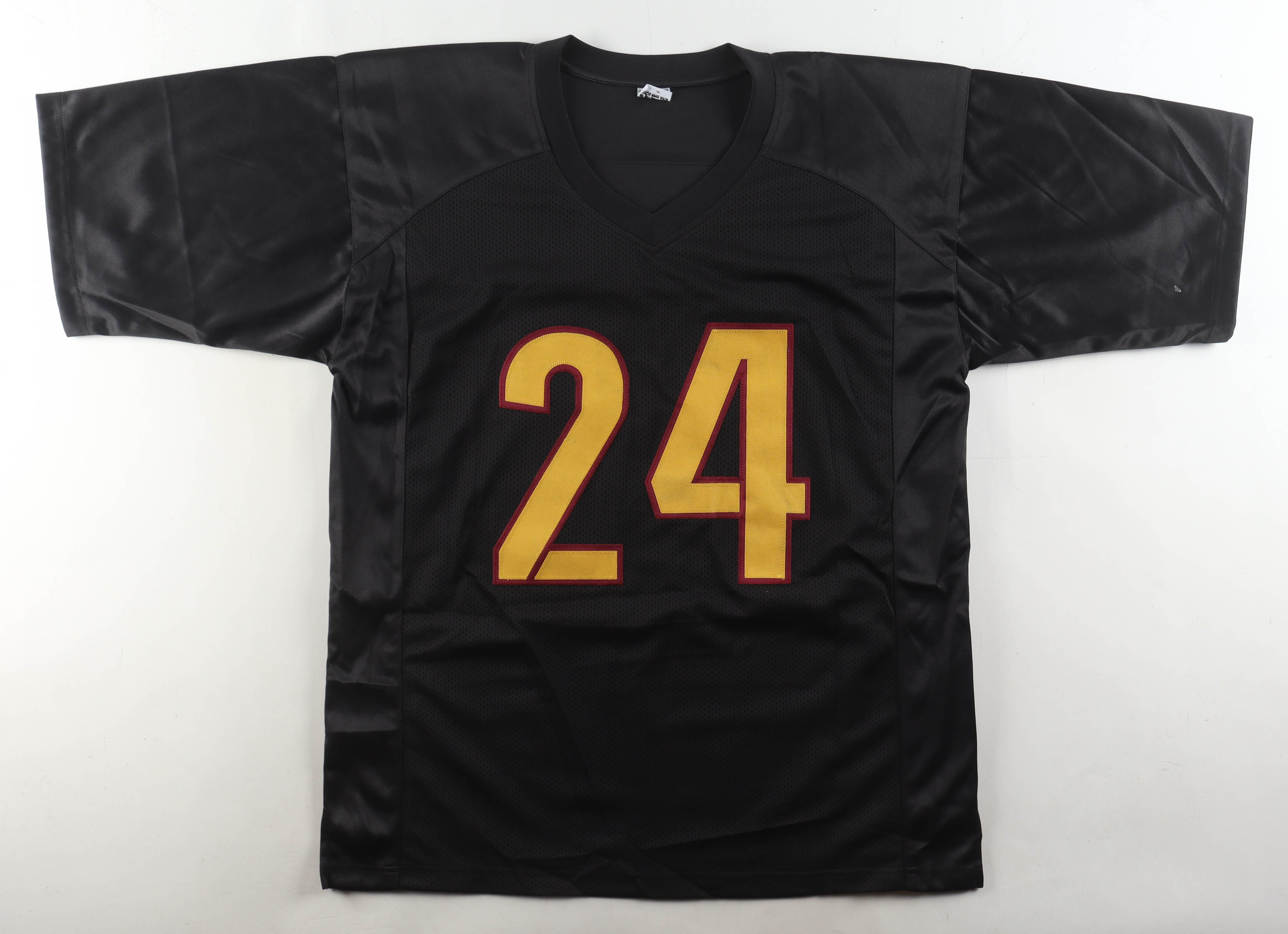 Antonio Gibson Signed Jersey (Beckett) at PristineAuction.com Antonio Gibson Signed Jersey (Beckett) at PristineAuction.com