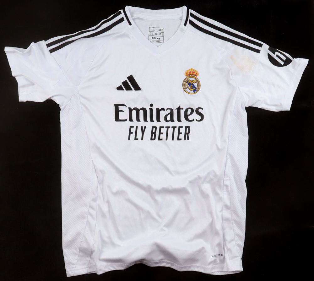 Luka Modric Signed Real Madrid Adidas Authentic Jersey (Beckett) at PristineAuction.com Luka Modric Signed Real Madrid Adidas Authentic Jersey (Beckett) at PristineAuction.com