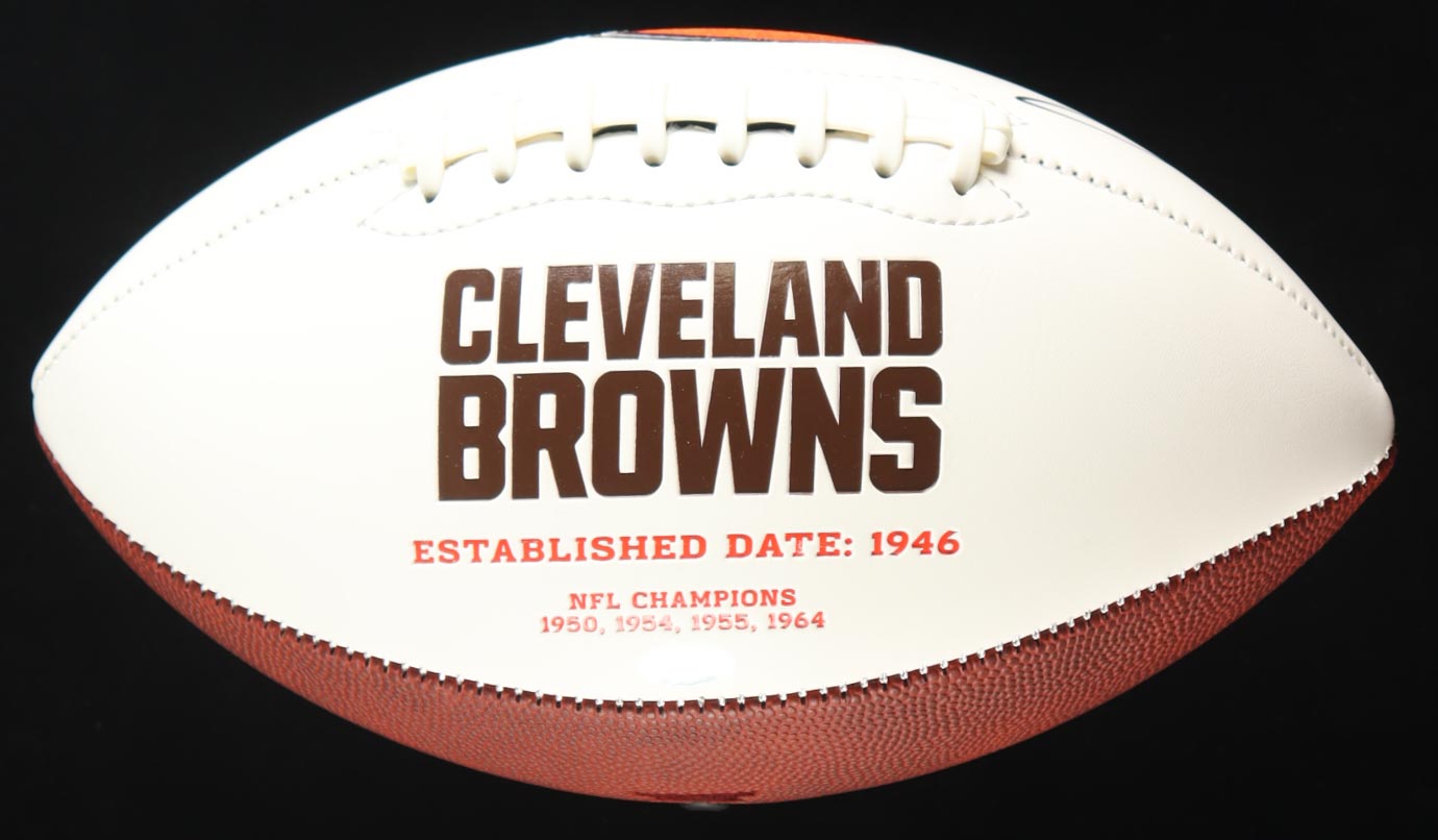 Joe Thomas Signed Browns Logo Football (Schwartz) at PristineAuction.com Joe Thomas Signed Browns Logo Football (Schwartz) at PristineAuction.com