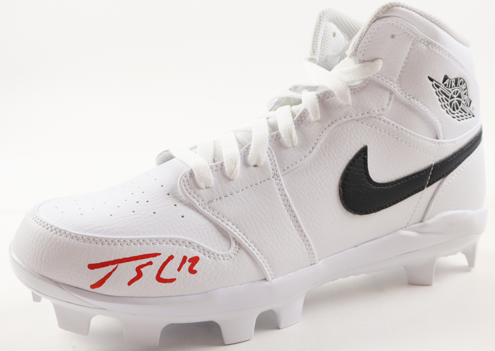 Jorge Soler Signed Nike Air Jordan Baseball Cleat (Beckett) at PristineAuction.com Jorge Soler Signed Nike Air Jordan Baseball Cleat (Beckett) at PristineAuction.com