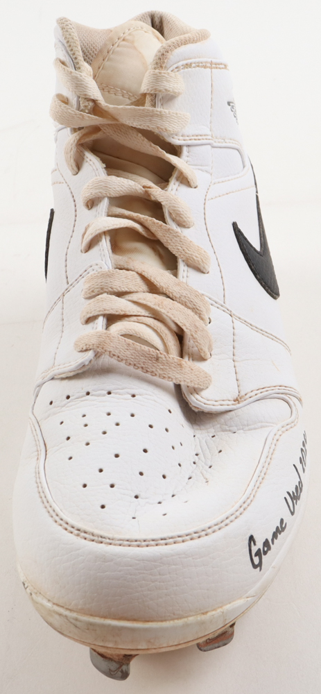Oswaldo Cabrera Signed Game-Used Nike Air Jordan Baseball Cleat Inscribed "Game-Used 2024" (Beckett) at PristineAuction.com Oswaldo Cabrera Signed Game-Used Nike Air Jordan Baseball Cleat Inscribed "Game-Used 2024" (Beckett) at PristineAuction.com