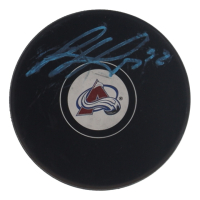 Gabriel Landeskog Signed Avalanche Logo Hockey Puck (Beckett) at PristineAuction.com