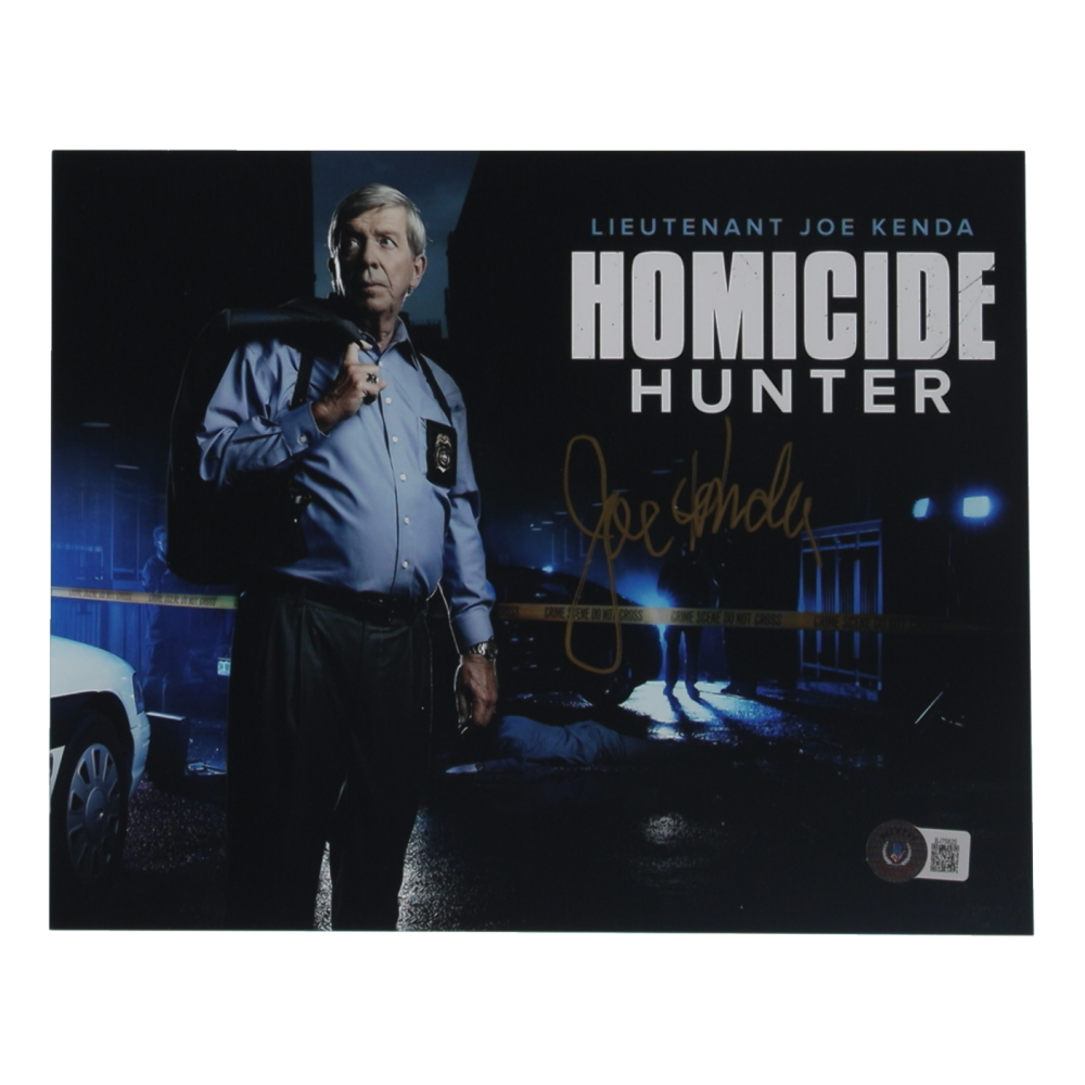 Joe Kenda Signed "Homicide Hunter" 8x10 Photo (Beckett) at PristineAuction.com Joe Kenda Signed "Homicide Hunter" 8x10 Photo (Beckett) at PristineAuction.com