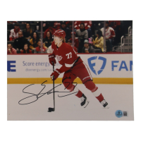 Simon Edvinsson Signed Red Wings 8x10 Photo (Beckett) at PristineAuction.com
