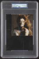 Shania Twain Signed "Queen Of Me" CD Insert (PSA) at PristineAuction.com