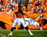 Peyton Manning Signed Broncos 16x20 Photo (Fanatics) at PristineAuction.com