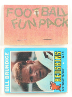 1971 Topps Football Card Fun Pack with (10) Cards at PristineAuction.com