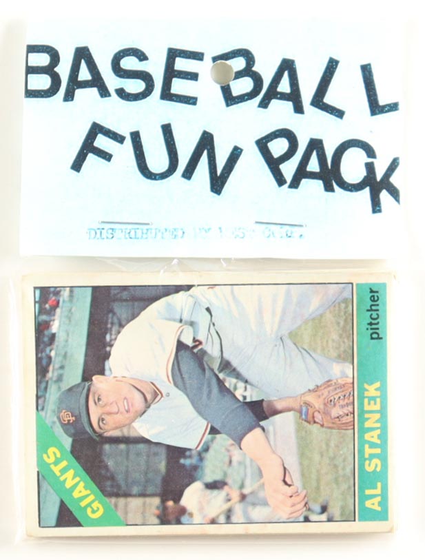 1966 Topps Baseball Card Fun Pack with (10) Cards at PristineAuction.com 1966 Topps Baseball Card Fun Pack with (10) Cards at PristineAuction.com