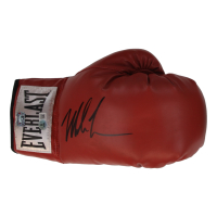 Mike Tyson Signed Everlast Boxing Glove (Tyson & Beckett) at PristineAuction.com