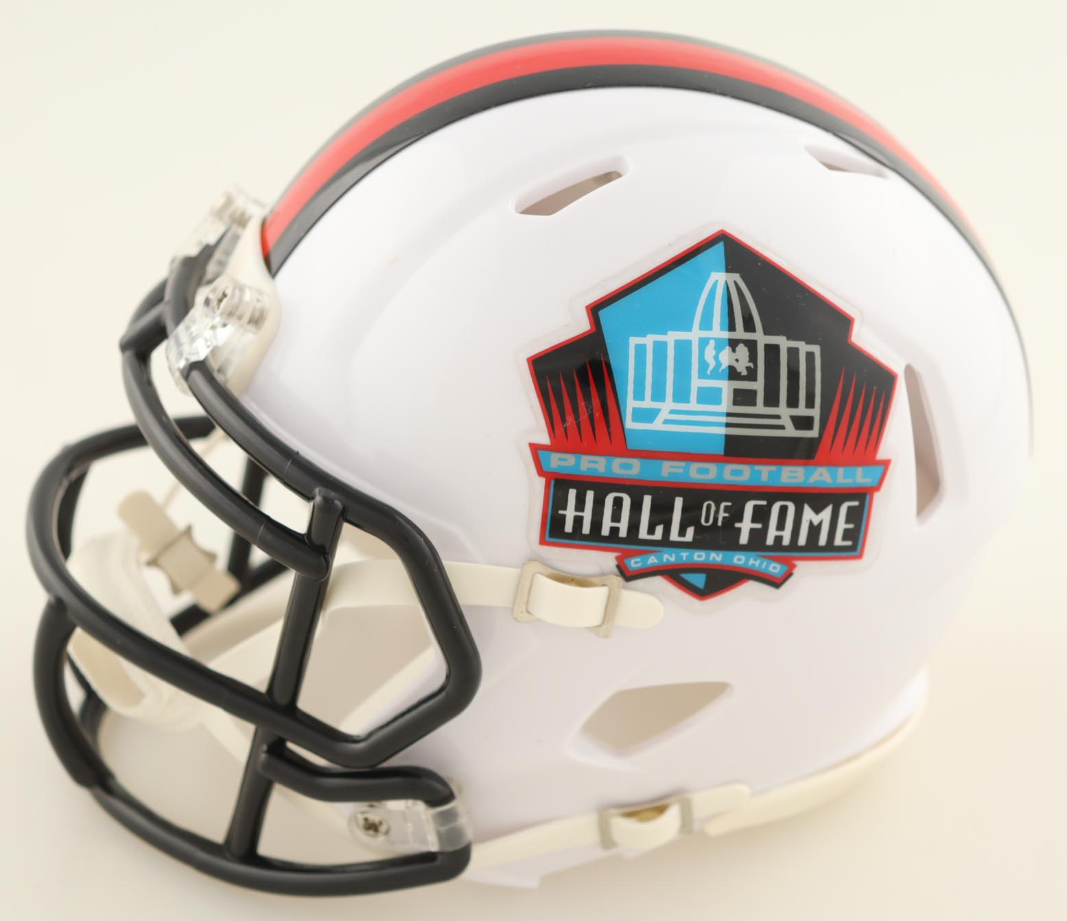 Mike Singletary Signed Hall Of Fame Logo Speed Mini Helmet Inscribed "HOF 98" (Beckett) at PristineAuction.com Mike Singletary Signed Hall Of Fame Logo Speed Mini Helmet Inscribed "HOF 98" (Beckett) at PristineAuction.com