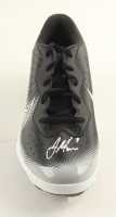 Joe Mauer Signed Nike Baseball Cleat (Beckett) at PristineAuction.com