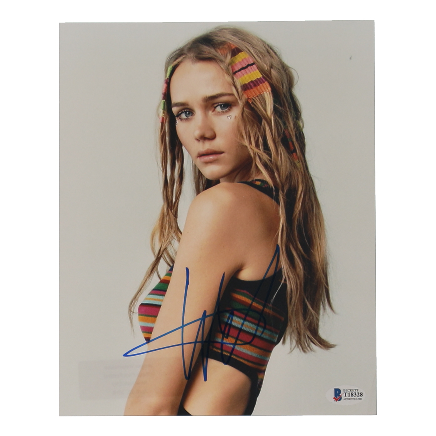 Imogen Waterhouse Signed 8x10 Photo (Beckett) at PristineAuction.com Imogen Waterhouse Signed 8x10 Photo (Beckett) at PristineAuction.com