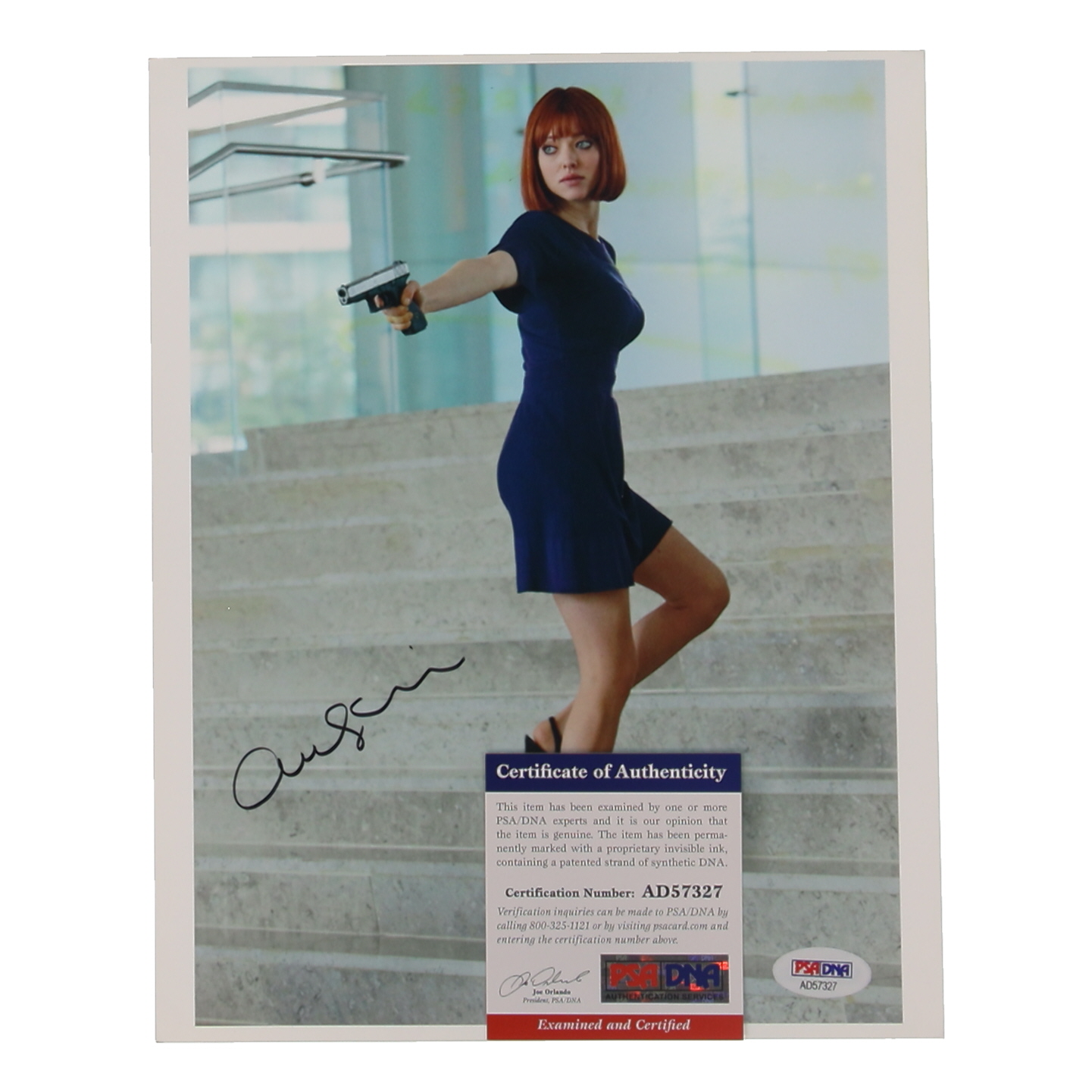 Amanda Seyfried Signed "In Time" 8x10 Photo (PSA) at PristineAuction.com Amanda Seyfried Signed "In Time" 8x10 Photo (PSA) at PristineAuction.com