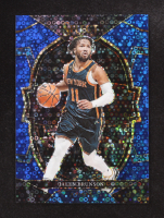 Jalen Brunson 2022-23 Select Prizms Blue Disco #22 #24/25 at PristineAuction.com