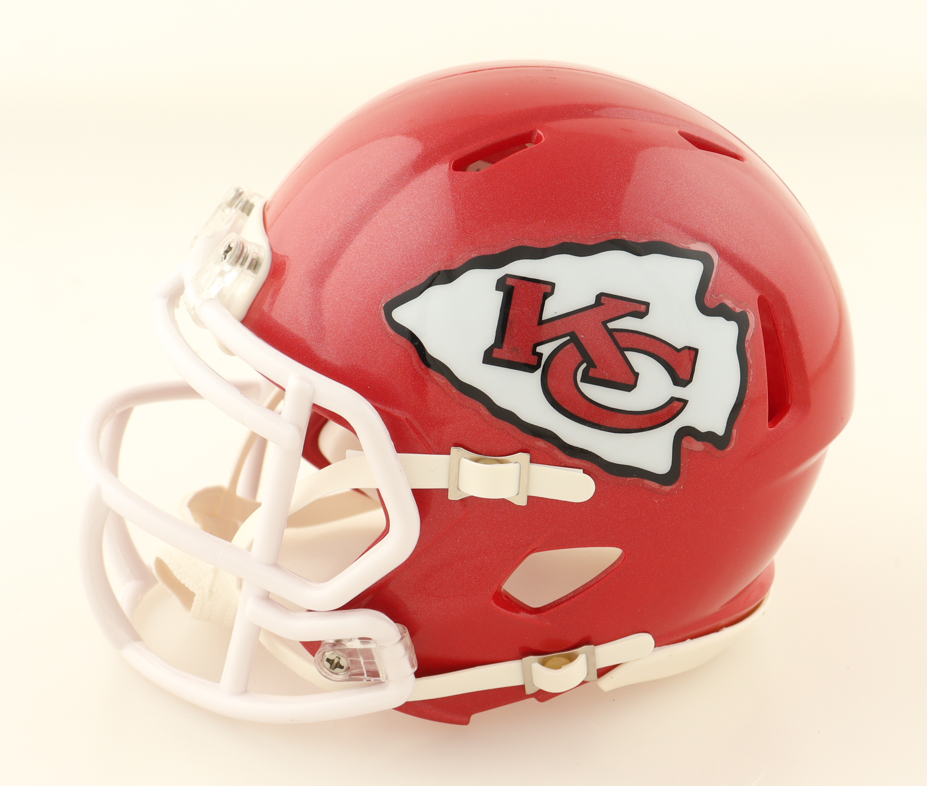 Dwayne Bowe Signed Chiefs Speed Mini Helmet (JSA) at PristineAuction.com Dwayne Bowe Signed Chiefs Speed Mini Helmet (JSA) at PristineAuction.com