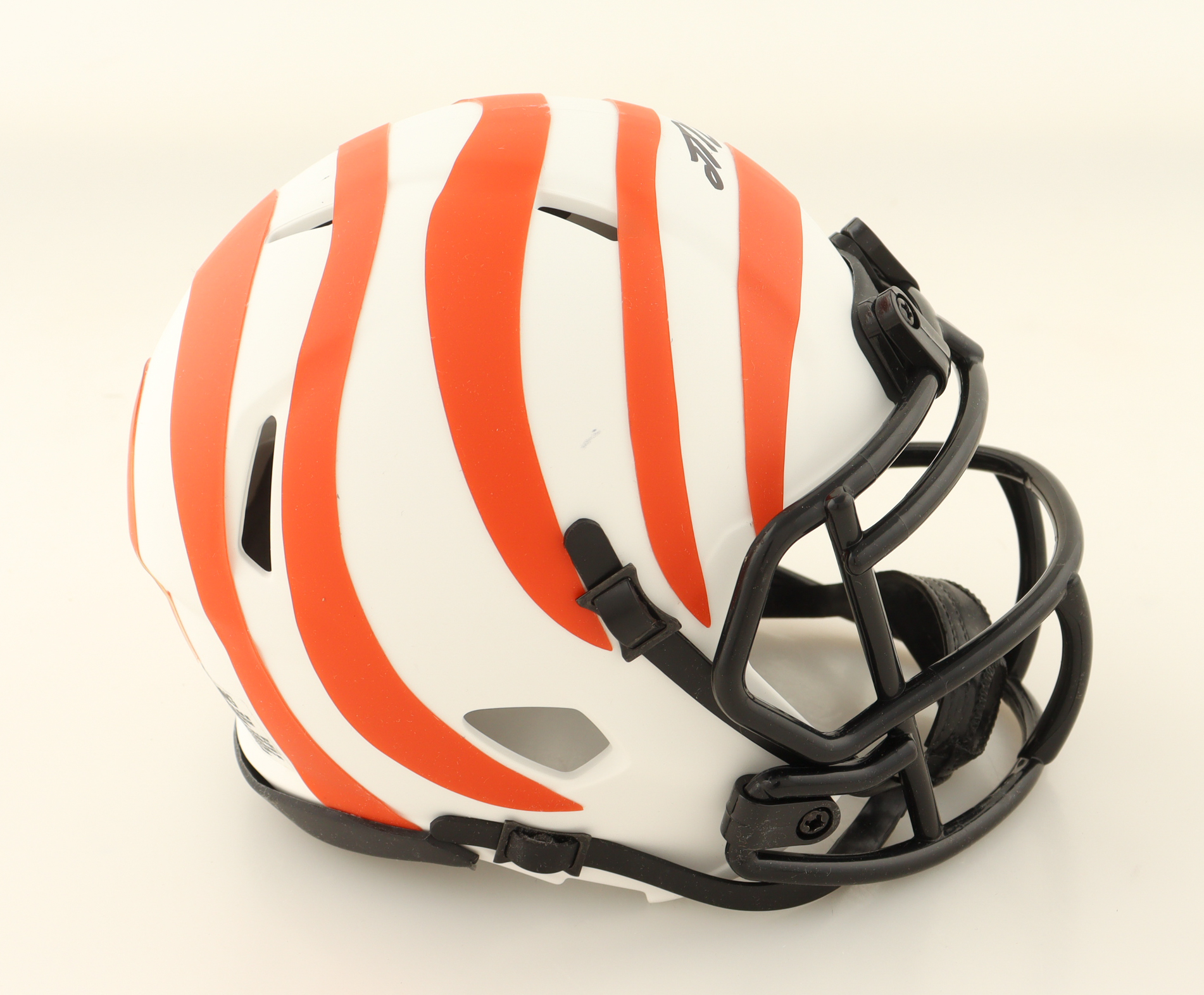 Joe Mixon Signed Bengals Lunar Eclipse Alternate Speed Mini Helmet (JSA & PIA) at PristineAuction.com Joe Mixon Signed Bengals Lunar Eclipse Alternate Speed Mini Helmet (JSA & PIA) at PristineAuction.com