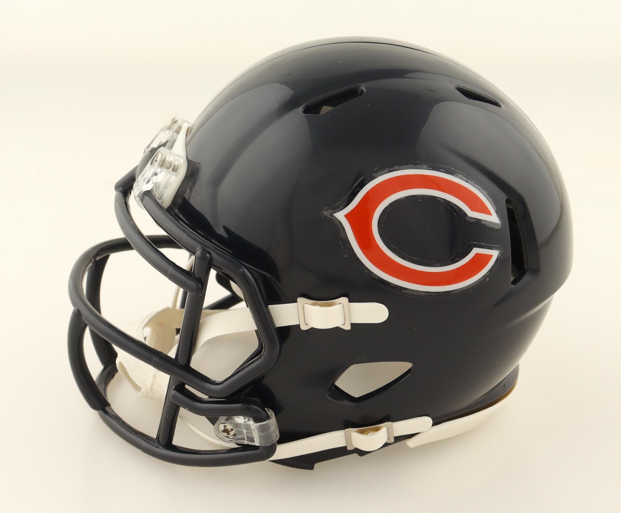 Roschon Johnson Signed Bears Speed Mini Helmet (JSA & PIA) at PristineAuction.com Roschon Johnson Signed Bears Speed Mini Helmet (JSA & PIA) at PristineAuction.com