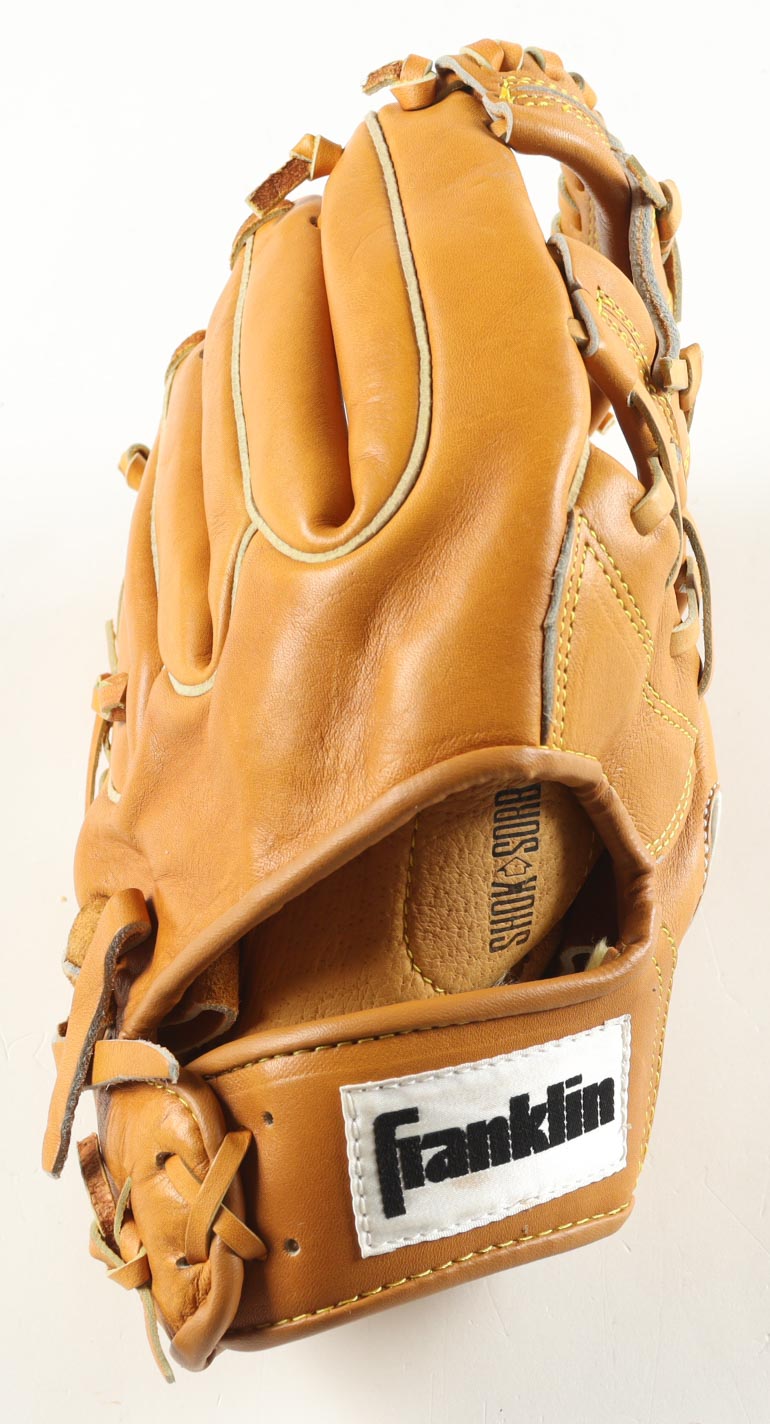 Mike Schmidt Signed LE Player Model Baseball Glove (JSA) at PristineAuction.com Mike Schmidt Signed LE Player Model Baseball Glove (JSA) at PristineAuction.com