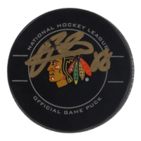 Patrick Kane Signed Blackhawks Logo Hockey Puck (UDA) at PristineAuction.com