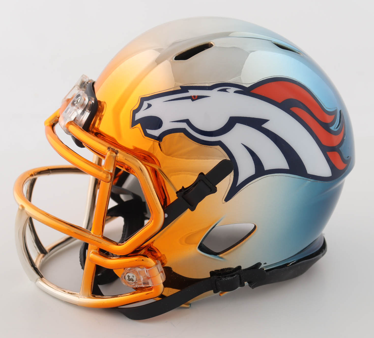 Terrell Davis Signed Broncos Custom Chrome Speed Mini Helmet (Radtke) at PristineAuction.com Terrell Davis Signed Broncos Custom Chrome Speed Mini Helmet (Radtke) at PristineAuction.com