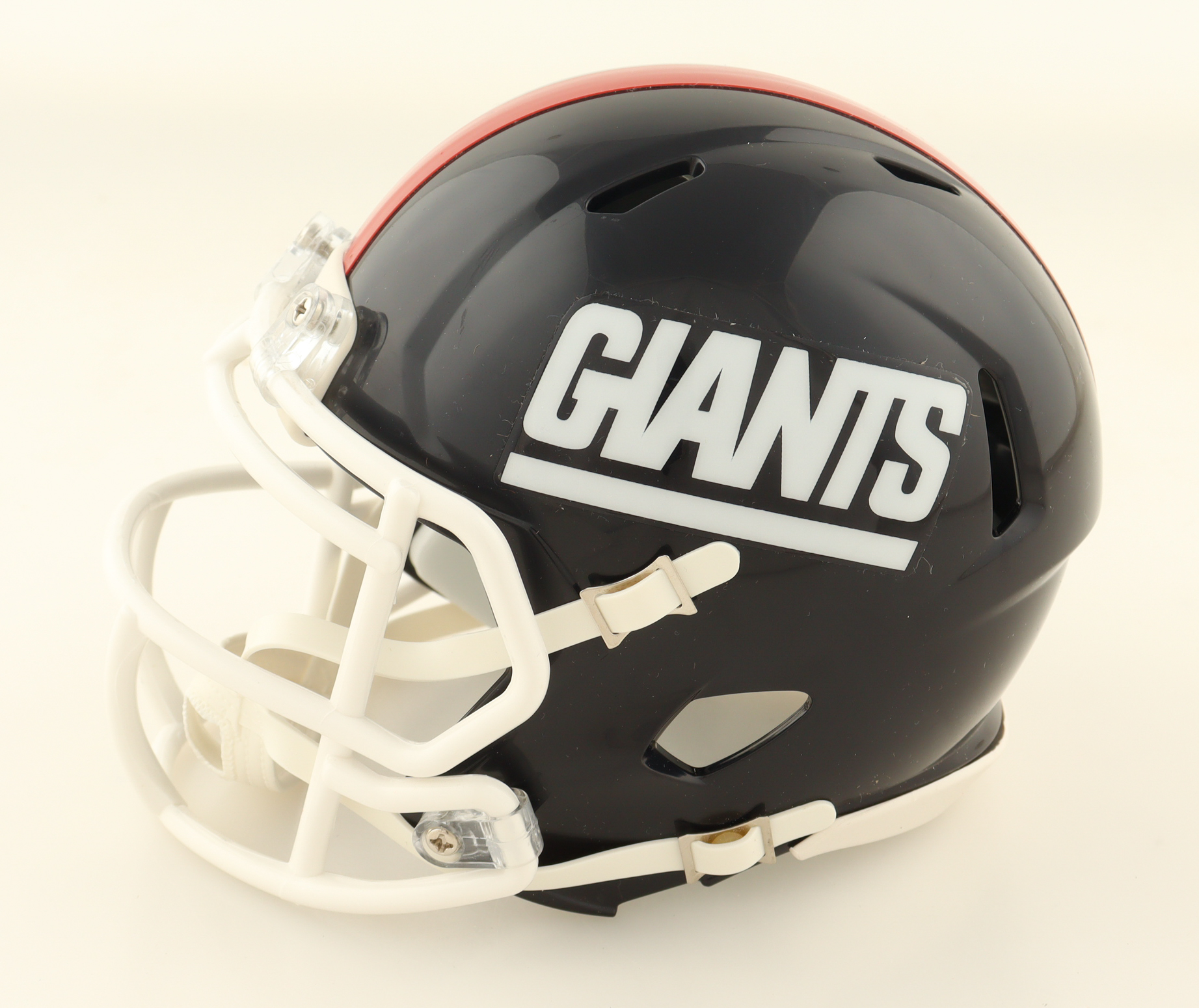 Lawrence Taylor Signed Giants Speed Mini Helmet (WWS) at PristineAuction.com Lawrence Taylor Signed Giants Speed Mini Helmet (WWS) at PristineAuction.com
