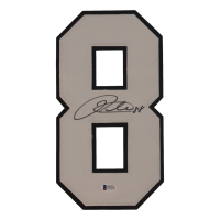 Patrick Kane Signed Jersey Number "8" Patch (Beckett) at PristineAuction.com