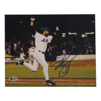 Mike Piazza Signed Mets 8x10 Photo (Beckett) at PristineAuction.com