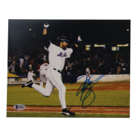 Mike Piazza Signed Mets 8x10 Photo (Beckett) at PristineAuction.com