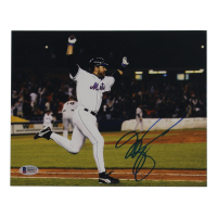 Mike Piazza Signed Mets 8x10 Photo (Beckett) at PristineAuction.com